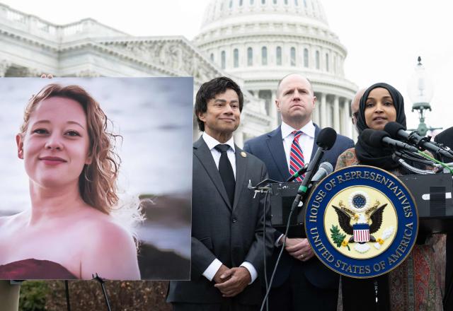 US Representative Ilhan Omar (R), Democrat of Minnesota, speaks alongside fellow Democrats about Renee Good, who was killed last week by ICE agents in Minnesota, during a press conference calling for accountability by the Department of Homeland Security outside the US Capitol in Washington, DC, on January 14, 2026. (Photo by SAUL LOEB / AFP)