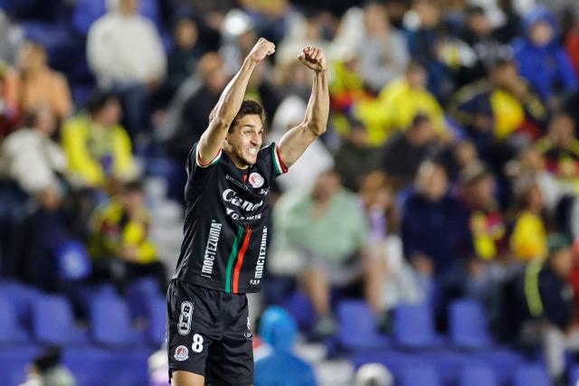 San Luis' Uruguayan midfielder #08 Juan Manuel Sanabria celebrates after scoring the opening goal during the Liga MX Clausura tournament football match between America and San Luis at the Azteca Stadium in Mexico City on January 14, 2026. (Photo by Rodrigo Oropeza / AFP)