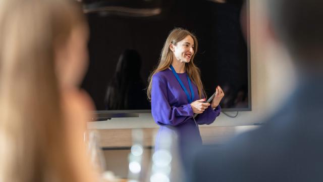 YDN Europe Regional Meeting. A professional speaker delivering a presentation to an audience in a modern meeting room, gesturing while explaining key points. (Photo by Pierre Rein / MediaConnect) / Disclaimer: This document is neither produced nor endorsed by AFP. It is distributed under its issuer sole responsibility. Its reproduction is authorized in context without any distortion of content. If you have any question about this document, please contact its issuer.
