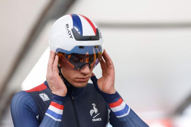 Speed Skater Timothy Loubineaud of France prepares for a training session in Inzell, southern Germany, on January 13, 2026. France’s speed skating team leader Timothy Loubineaud, a likely Olympic medal contender in Milan next month, is calling for the construction of a temporary long track ice rink dedicated to his sport for the 2030 Winter Games in the French Alps. (Photo by Michaela STACHE / AFP)