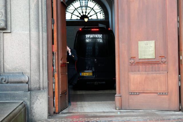 A US delegation, consisting of senators and members of the House of Representatives, leaves  the Prime Ministers Office in a black van, on January 16, 2026 at Christiansborg Castle in Copenhagen, Denmark. (Photo by Sebastian Elias Uth / Ritzau Scanpix / AFP) / Denmark OUT