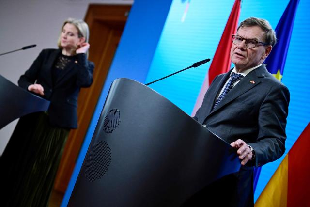 German Foreign Minister Johann Wadephul (R) and Austrian Foreign Minister Beate Meinl-Reisinger hold a joint press conference in Berlin, on January 16, 2026. (Photo by John MACDOUGALL / AFP)