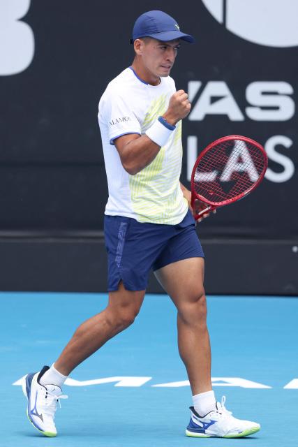 Argentina's Sebastian Baez reacts after winning a point against Czech Republic's Jakub Mensik during their men's singles final match at the ATP Auckland Classic tennis tournament in Auckland on January 17, 2026. (Photo by Michael Bradley / AFP)