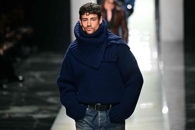 A model walks the runway during the Dolce & Gabbana collection show at Milan's fashion week for Men's Fall/Winter 2026-2027, on January 17, 2026 in Milan. (Photo by Marco BERTORELLO / AFP)