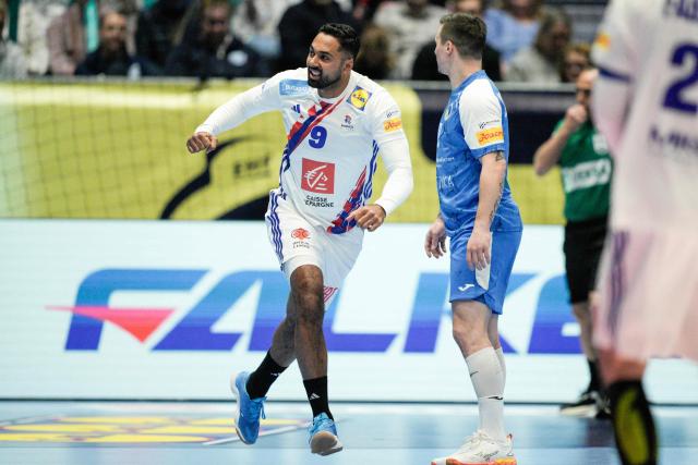 France's right back #09 Melvyn Richardson (C) reacts during the EHF Euro 2026 group C preliminary round handball match between Ukraine and France in Baerum near Oslo, Norway, on January 17, 2026. (Photo by Stian Lysberg Solum / NTB / AFP) / Norway OUT