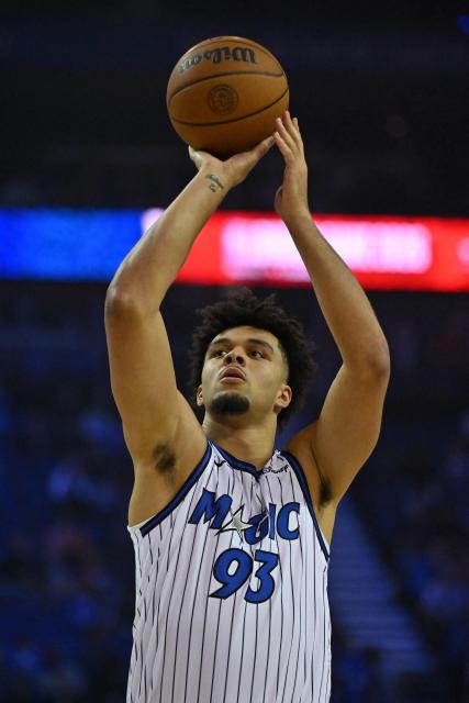 Orlando Magic’s French small forward #93 Noah Penda takes a free throw during the 2025/2026 NBA season basketball match between the Memphis Grizzlies and Orlando Magic at the O2 Arena in London on January 18, 2026. (Photo by Glyn KIRK / AFP)