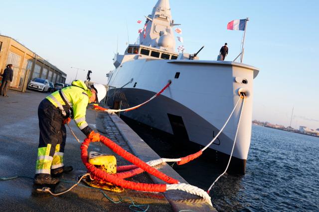 The new French FDI frigate Amiral Ronarc'h docks at Nordre Toldbod in Copenhagen, Denmark, on January 19, 2026. The French FDI frigate Amiral Ronarc'h is in Copenhagen as part of the dialogue regarding Denmark's upcoming acquisition of new frigates for the Defense. The frigate is among the first next-generation frigates delivered to NATO allies and is built by the manufacturer Naval Group. (Photo by Thomas Traasdahl / Ritzau Scanpix / AFP) / Denmark OUT