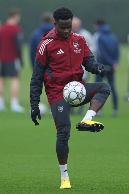 Arsenal's English midfielder #07 Bukayo Saka attends a team training session at the Arsenal training centre in London Colney, north of London, on January 19, 2026, on the eve of their UEFA Champions League league phase football match against Inter Milan. (Photo by Adrian Dennis / AFP)