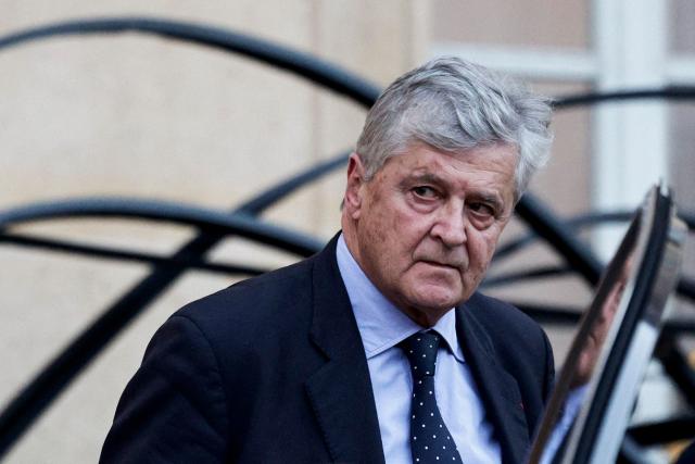 France’s junior Minister in charge of external trade Nicolas Forissier leaves after the cabinet meeting in Paris on January 19, 2026. (Photo by STEPHANE DE SAKUTIN / AFP)