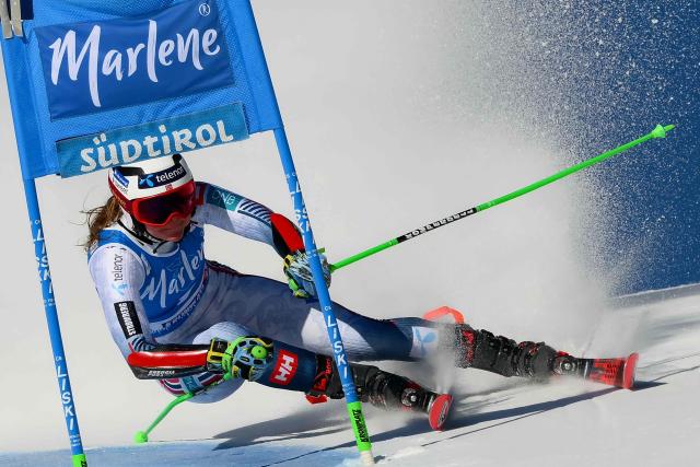 Norway's Thea Louise Stjernesund competes in the first run of the Women's Giant Slalom event of FIS Alpine Skiing World Cup in Kronplatz, Plan de Corones, Italy, on January 20, 2026. (Photo by Marco BERTORELLO / AFP)