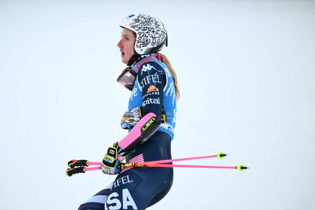 US' Nina O brien reacts after the second run of the Women's Giant Slalom event of FIS Alpine Skiing World Cup in Kronplatz, Plan de Corones, Italy, on January 20, 2026. (Photo by Marco BERTORELLO / AFP)
