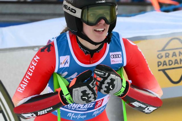 Switzerland's Camille Rast reacts after the second run of the Women's Giant Slalom event of FIS Alpine Skiing World Cup in Kronplatz, Plan de Corones, Italy, on January 20, 2026. (Photo by Marco BERTORELLO / AFP)