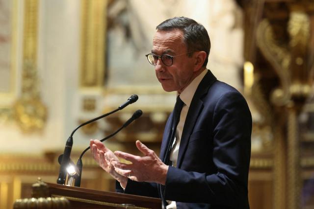 President of The Republicans group in the French Senate Bruno Retailleau delivers a speech during the examination of a bill for the creation of a right to assisted dying at the Senate, the French Parliament upper house, in Paris on January 20, 2026. Major societal reform of French President's second five-year term, the creation of a right to assisted dying will be debated starting on January 20, 2026 in the Senate chamber, where end-of-life discussions promise to be less consensual than in the lower house, given the right's reservations. (Photo by Alain JOCARD / AFP)