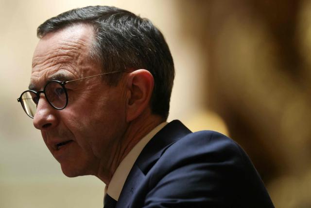 President of The Republicans group in the French Senate Bruno Retailleau delivers a speech during the examination of a bill for the creation of a right to assisted dying at the Senate, the French Parliament upper house, in Paris on January 20, 2026. Major societal reform of French President's second five-year term, the creation of a right to assisted dying will be debated starting on January 20, 2026 in the Senate chamber, where end-of-life discussions promise to be less consensual than in the lower house, given the right's reservations. (Photo by Alain JOCARD / AFP)
