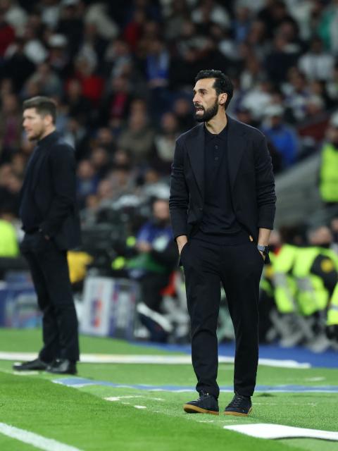 Real Madrid's Spanish coach Alvaro Arbeloa shouts instructions to players during the UEFA Champions League league phase day 7 football match between Real Madrid CF and AS Monaco at Santiago Bernabeu Stadium in Madrid on January 20, 2026. (Photo by Thomas COEX / AFP)