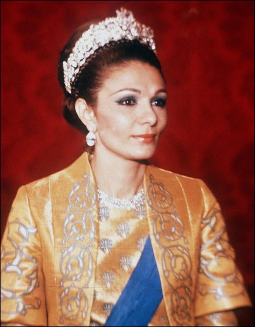 (FILES) Picture dated October 1971 of Iranian impress Farah Diba, wife of Chah Mohammed Reza Palhavi, during the commemoration of the 2500th anniversary of the Persian empire. Farah Pahlavi, the widow of Iran’s former shah, told AFP on January 21, 2026, there was “no turning back” after a wave of protests against the country’s clerical authorities, saying she is convinced the Iranian people will emerge as the “victors”. (Photo by AFP)