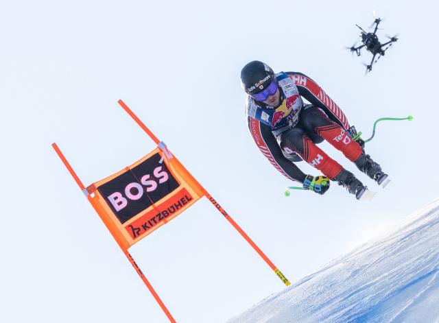 Canada's Cameron Alexander races during a training session for the Men's Downhill event of the FIS Alpine Skiing World Cup in Kitzbuehel, Austria, on January 21, 2026. (Photo by Joe Klamar / AFP)