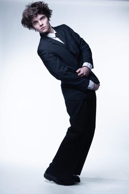 French singer and musician Sam Sauvage poses during a photo session in Paris on January 20, 2026. (Photo by JOEL SAGET / AFP)