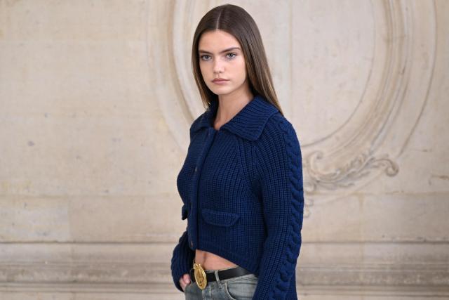 British actress Florence Hunt poses for a photocall ahead of the Dior Menswear Ready-to-wear Fall-Winter 2026/2027 collection as part of the Men Paris Fashion Week in Paris on January 21, 2026.  (Photo by Blanca CRUZ / AFP)