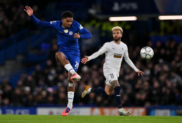 Chelsea's French defender #29 Wesley Fofana passes the ball during the UEFA Champions League league-phase football match between Chelsea and Pafos at Stamford Bridge in London on January 21, 2026. (Photo by Glyn KIRK / AFP)