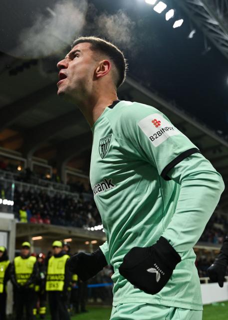 Athletic Bilbao's Spanish forward #11 Gorka Guruzeta celebrates after scoring his team's first goal during the UEFA Champions League, league phase day 7, football match between Atalanta Bergame and Athletic Bilbao at the stadio Atleti Azzurri d'Italia stadium in Bergamo on January 21, 2026. (Photo by PIERO CRUCIATTI / AFP)