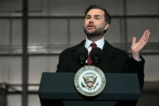 US Vice President JD Vance speaks at an industrial shipping facility on the administration’s economic agenda and impacts on the Midwest in Toledo, Ohio, on January 22, 2026. (Photo by Jim WATSON / POOL / AFP)