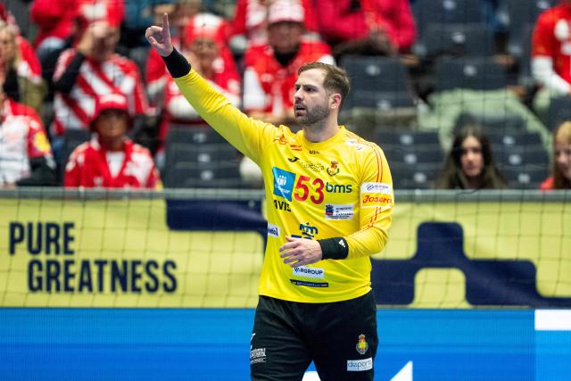 Spain's goalkeeper #53 Ignacio Biosca Garcia reacts during the men's EHF Euro 2026 main round handball match Spain vs Norway in Herning, Denmark, on January 22, 2026. (Photo by Bo Amstrup / Ritzau Scanpix / AFP) / Denmark OUT