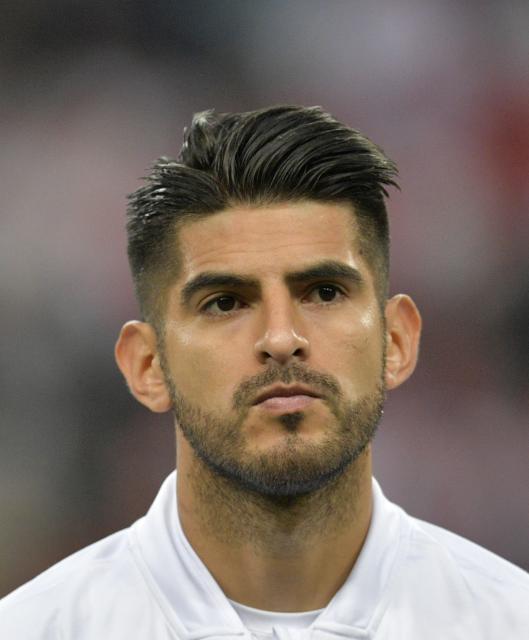 (FILES) Peru's player Carlos Zambrano before the start of their Copa America football tournament semi-final match against Chile at the Gremio Arena in Porto Alegre, Brazil, on July 3, 2019. Alianza Lima, one of Peru's most popular teams, suspended three players and former national team members indefinitely on January 22, 2025, after they were accused of raping a young Argentine woman in Montevideo, the club said. (Photo by RAUL ARBOLEDA / AFP)