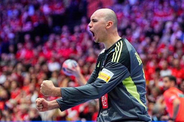 France's goalkeeper #16 Charles Bolzinger celebrates during the men's EHF Euro 2026 main round handball match France vs Denmark in Herning, Denmark, on January 22, 2026. (Photo by Bo Amstrup / Ritzau Scanpix / AFP) / Denmark OUT