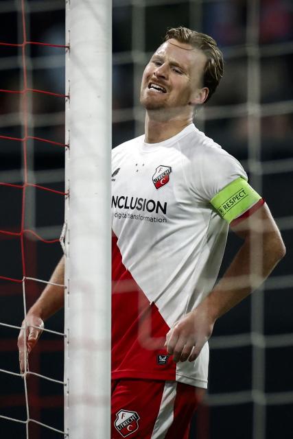 Utrecht's Dutch midfielder #20 Dani de Wit reactduring UEFA Europa League 1st round day 7 football match between FC Utrecht and KRC Genk at the Galgenwaard Stadium in Utrecht, Netherlands, on January 22, 2026. (Photo by Robin van Lonkhuijsen / ANP / AFP) / Netherlands OUT