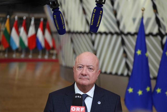 Austria's Chancellor Christian Stocker speaks to the press after an emergency meeting of the European Council over US President's Greenland threats, at the European headquarters in Brussels, on January 22, 2026. EU leaders meet on January 22, 2026, for an emergency summit on threats by US President to impose tariffs on countries opposed to his push to take Greenland, with crisis talks in Brussels coming to weigh potential countermeasures against the United States. (Photo by Ludovic MARIN / AFP)