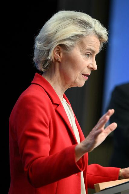 European Commission President Ursula von der Leyen delivers a speech for a closing press conference after an emergency meeting of the European Council over US President's Greenland threats, at the European headquarters in Brussels, on January 22, 2026. EU leaders meet on January 22, 2026, for an emergency summit on threats by US President to impose tariffs on countries opposed to his push to take Greenland, with crisis talks in Brussels coming to weigh potential countermeasures against the United States. (Photo by NICOLAS TUCAT / AFP)