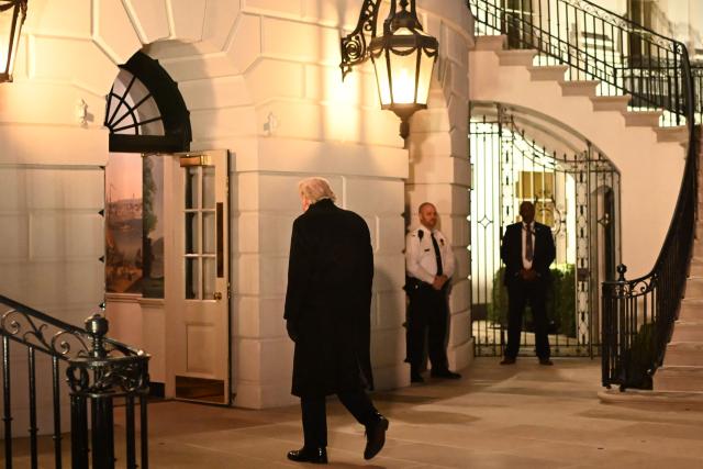 US President Donald Trump walks from the South Lawn upon arrival at the White House in Washington, DC, on January 22, 2026. Trump returned from the World Economic Forum (WEF) in Davos, Switzerland where he backed down on threats to seize Greenland by force from ally Denmark, announcing a vague deal aimed at ensuring security of the Arctic territory on January 21, 2026. (Photo by Alex WROBLEWSKI / AFP)