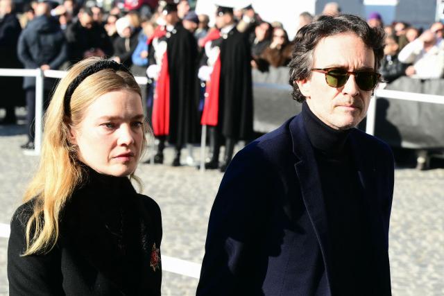 Russian model Natalia Vodianova (L) and Vice-Chairman and CEO of Christian Dior SE Antoine Arnault arrive at the funeral ceremony for the late Italian fashion designer Valentino Gavarani at the Basilic of Santa Maria degli Angeli e dei Martiri, in Rome on January 23, 2026. (Photo by Stefano RELLANDINI / AFP)