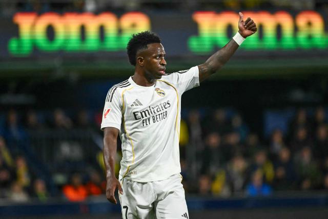 Real Madrid's Brazilian forward #07 Vinicius Junior gestures during the Spanish league football match between Villarreal CF and Real Madrid CF at La Ceramica Stadium in Vila-Real on January 24, 2026. (Photo by JOSE JORDAN / AFP)