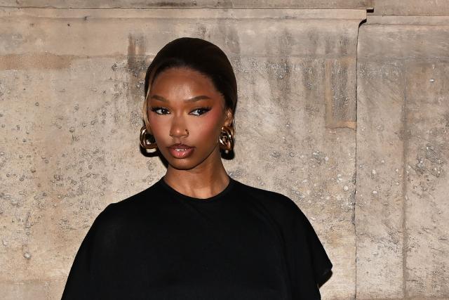 Cape Verde's singer Ronisia  poses for a photocall upon arrival to attend the Jacquemus Menswear ready-to-wear Fall-Winter 2026/2027 collection as part of the Men Paris Fashion Week in Paris on January 25, 2026. (Photo by Blanca CRUZ / AFP)