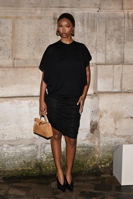 Cape Verde's singer Ronisia  poses for a photocall upon arrival to attend the Jacquemus Menswear ready-to-wear Fall-Winter 2026/2027 collection as part of the Men Paris Fashion Week in Paris on January 25, 2026. (Photo by Blanca CRUZ / AFP)