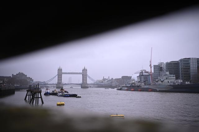 Tower Bridge is pictured spanning the River Thames in London on January 26, 2026. (Photo by Ben Stansall / AFP)