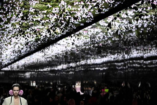 A model presents a creation for Christian Dior during the Women's Haute Couture Spring/Summer 2026 collection fashion show as part of the Paris Haute Couture Fashion Week, in Paris, on January 26, 2026. (Photo by JULIEN DE ROSA / AFP)