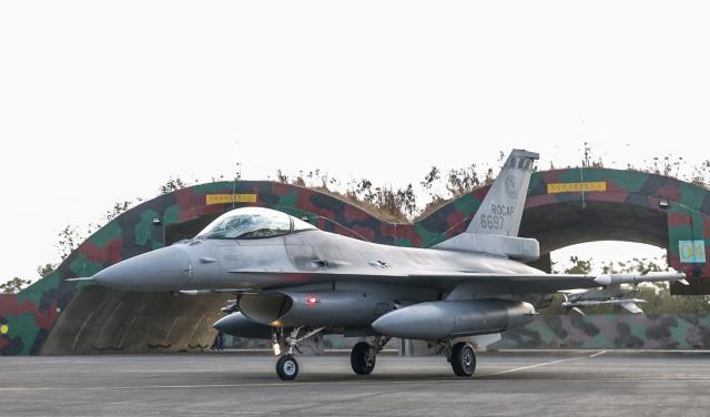 A Taiwanese air force F-16V fighter aircraft taxis for take off during a military exercise at Chiayi Air Base in Chiayi on January 27, 2026. (Photo by I-Hwa Cheng / AFP)