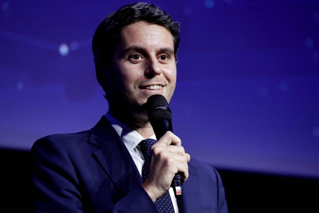 President of Ensemble Pour la Republique parliamentary group Gabriel Attal delivers a speech during a meeting as part of the French 2027 presidential election in Paris on January 27, 2026. (Photo by STEPHANE DE SAKUTIN / AFP)