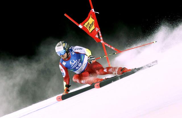 Austria's Manuel Feller competes during the first run of the men's Giant Slalom event of FIS Alpine Skiing World Cup in Schladming, Austria, on January 27, 2026. (Photo by ERWIN SCHERIAU / APA / AFP) / Austria OUT