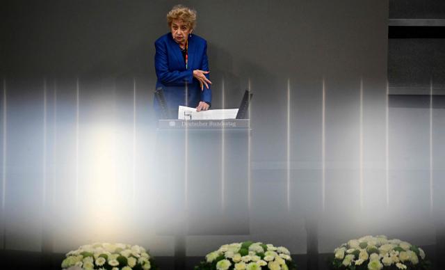 Holocaust survivor Tova Friedman addresses delegates and state authorities during a commemoration for the victims of National Socialism at the Bundestag (lower house of parliament) on January 28, 2026 in Berlin. The International Holocaust Remembrance Day takes place every year on January 27, the anniversary of the Red Army's liberation of the Auschwitz-Birkenau Nazi concentration camp. The day commemorates the six million Jewish people murdered during the Holocaust, and the millions more murdered under Nazi persecution. (Photo by Tobias SCHWARZ / AFP)
