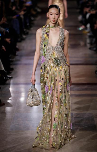 A model presents a creation by Elie Saab for the Women's Haute Couture Spring/Summer 2026 collection fashion show as part of the Paris Haute Couture Fashion Week, in Paris, on January 28, 2026. (Photo by GEOFFROY VAN DER HASSELT / AFP)