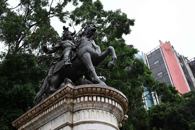 A view of the equestrian monument to Honduran-born liberal Francisco Morazan at the central park of Tegucigalpa taken on January 28, 2026. (Photo by Johan ORDÓÑEZ / AFP)