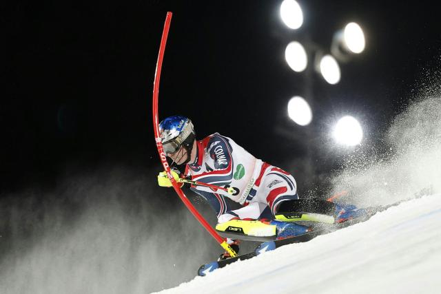 France's Clement Noel competes during the first run of the men's Slalom event of FIS Alpine Skiing World Cup in Schladming, Austria, on January 28, 2026. (Photo by ERWIN SCHERIAU / APA / AFP) / Austria OUT