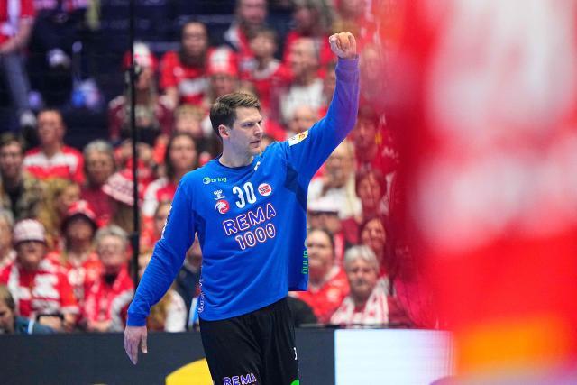 Norway's goalkeeper #30 Torbjorn Bergerud reacts during the men's EHF Euro 2026 main round handball match Denmark vs Norway in Herning, Denmark, on January 28, 2026. (Photo by Bo Amstrup / Ritzau Scanpix / AFP) / Denmark OUT