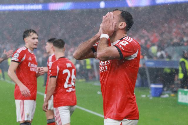 Benfica's Greek forward #14 Vangelis Pavlidis celebrates scoring his team's second goal during the UEFA Champions League league phase day 8 football match between SL Benfica and Real Madrid CF at Estadio da Luz in Lisbon on January 28, 2026. (Photo by PATRICIA DE MELO MOREIRA / AFP)
