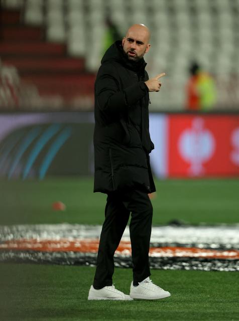Celta's head coach Claudio Giraldez walks on the pitch ahead of the UEFA Europa League - League phase, Matchday 8 - football match between FK Crvena Zvezda (Red Star Belgrade) and RC Celta de Vigo at the Rajko Mitic Stadium in Belgrade on January 29, 2026. (Photo by Predrag MILOSAVLJEVIC / AFP)