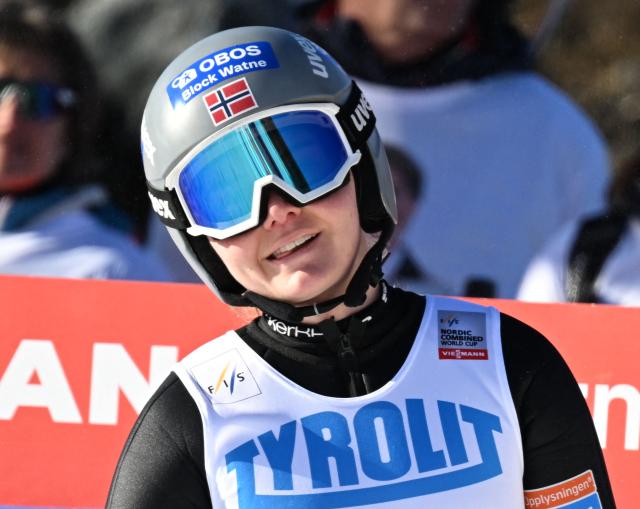 Norway's Marte Leinan Lund reacts after competing in the  women's Normal Hill Mass Start 5km event at the FIS Ski Nordic Combined World Cup, on January 30, 2026 in Seefeld, Austria. (Photo by BARBARA GINDL / APA / AFP) / Austria OUT